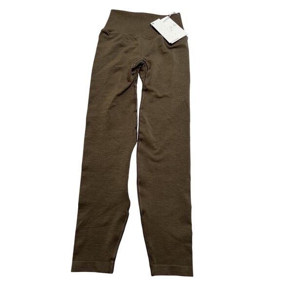 CSB x Isabelle Mathers Seamless Invisible Scrunch Leggings in Brown - Picture 1 of 5